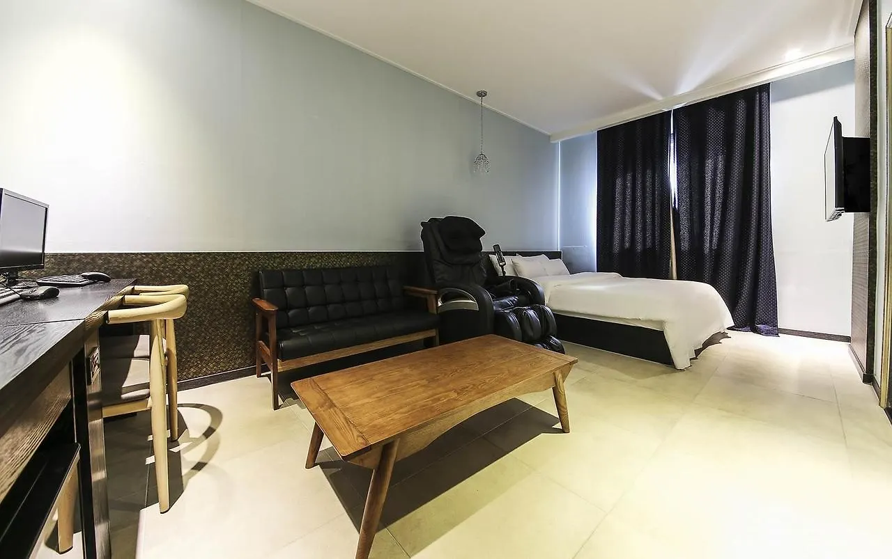 Western River Gangseo Hotel Seoul