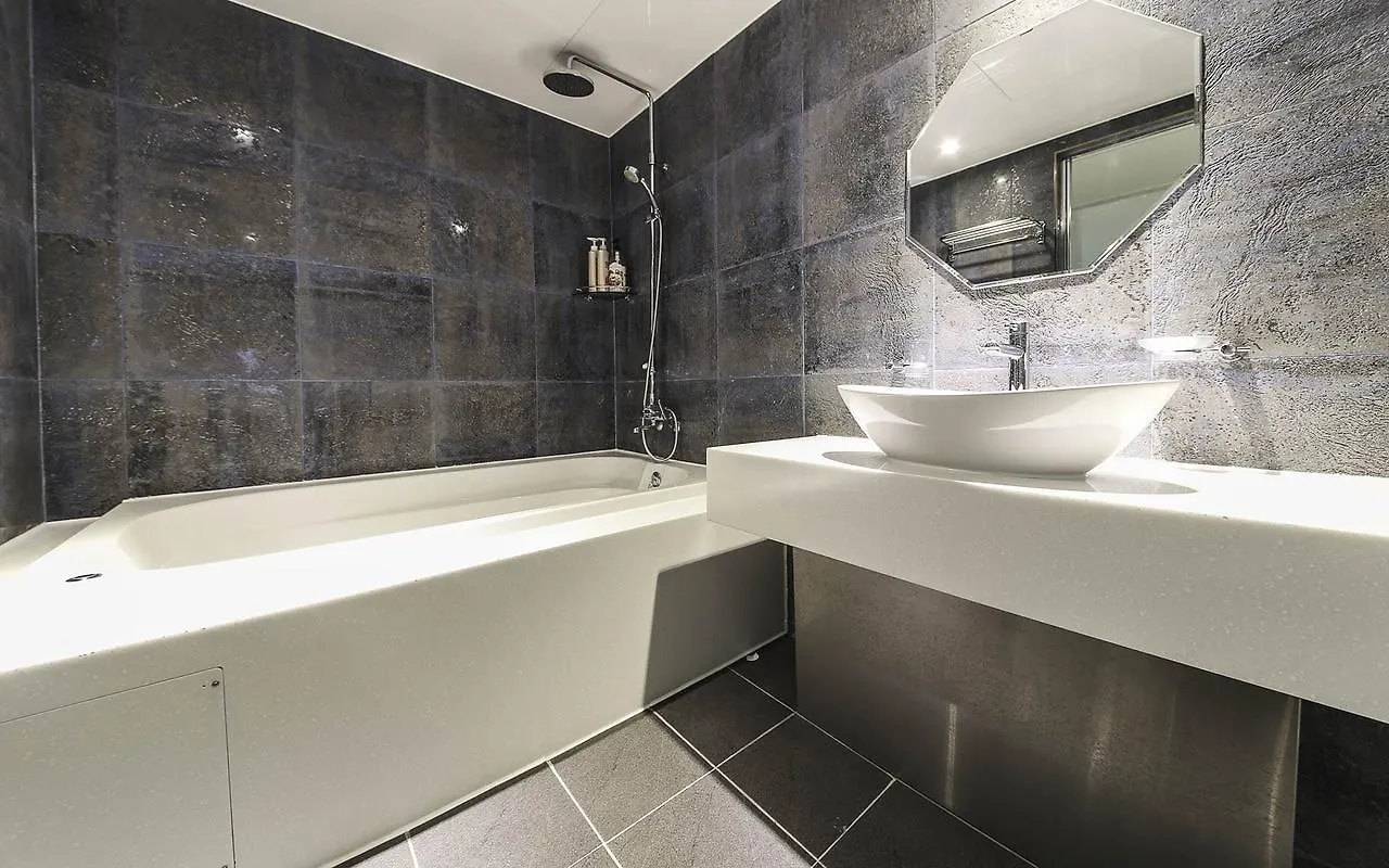 Western River Gangseo Hotel Seoul 3*,