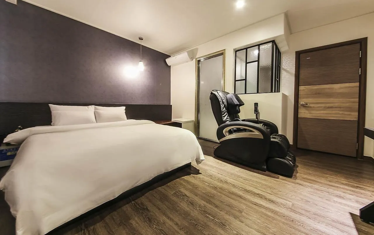 Western River Gangseo Hotel Seoul