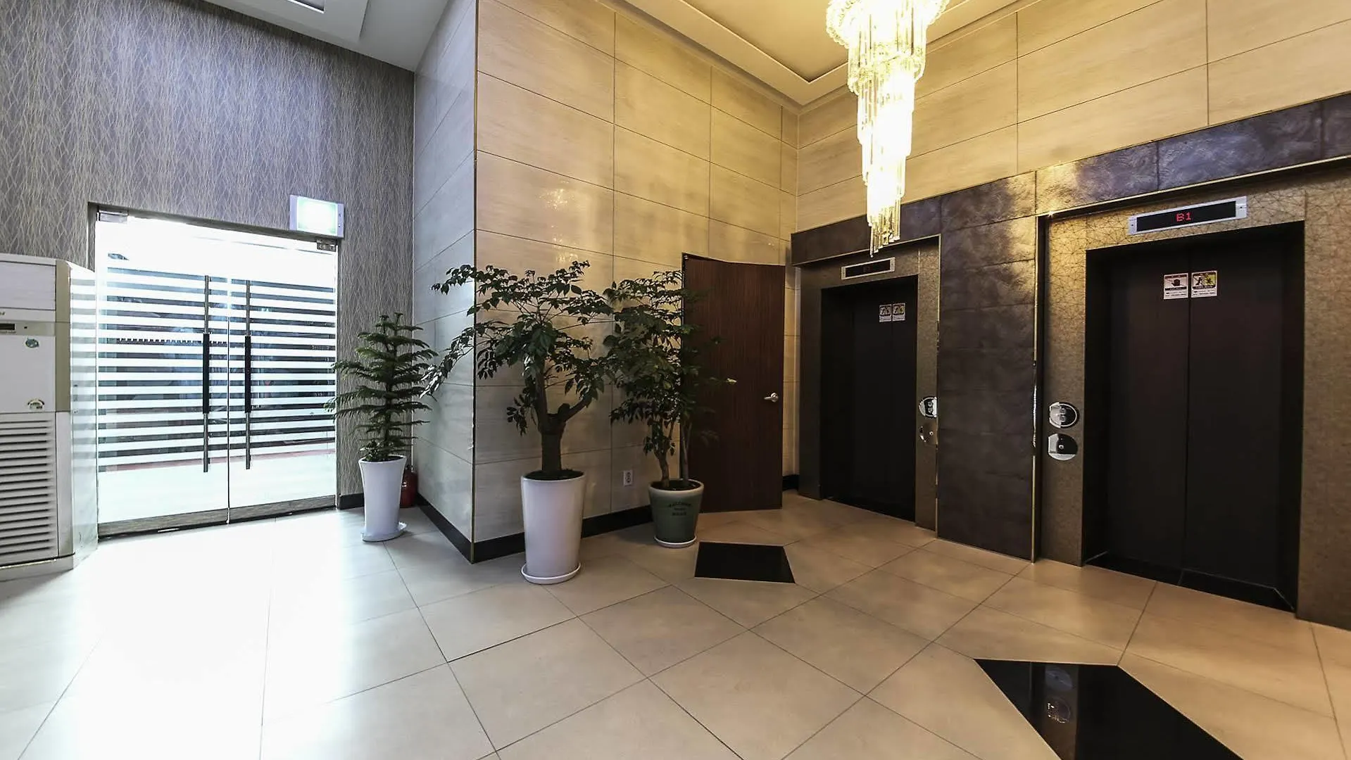 Western River Gangseo Hotel Seoul